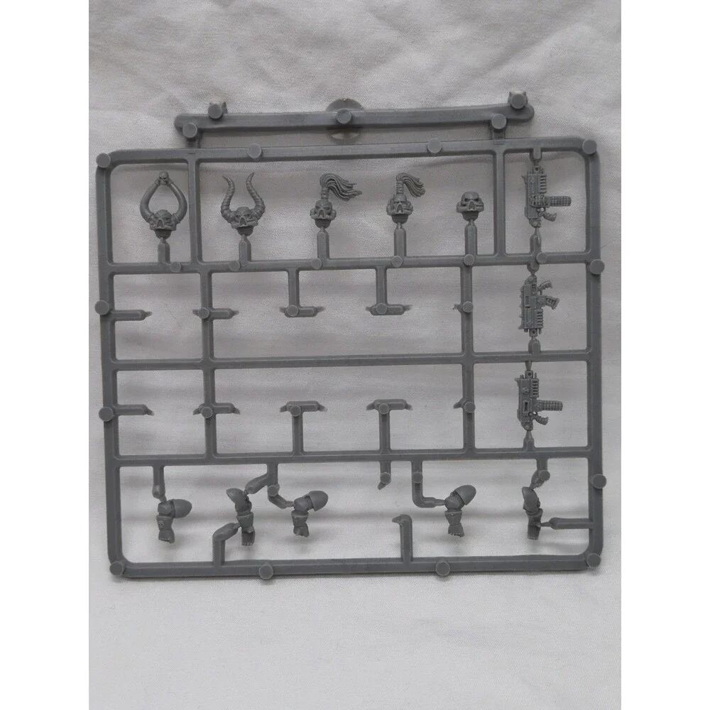 *Incomplete* Warhammer 40K Chaos Marine Squad Legionaires Sprue